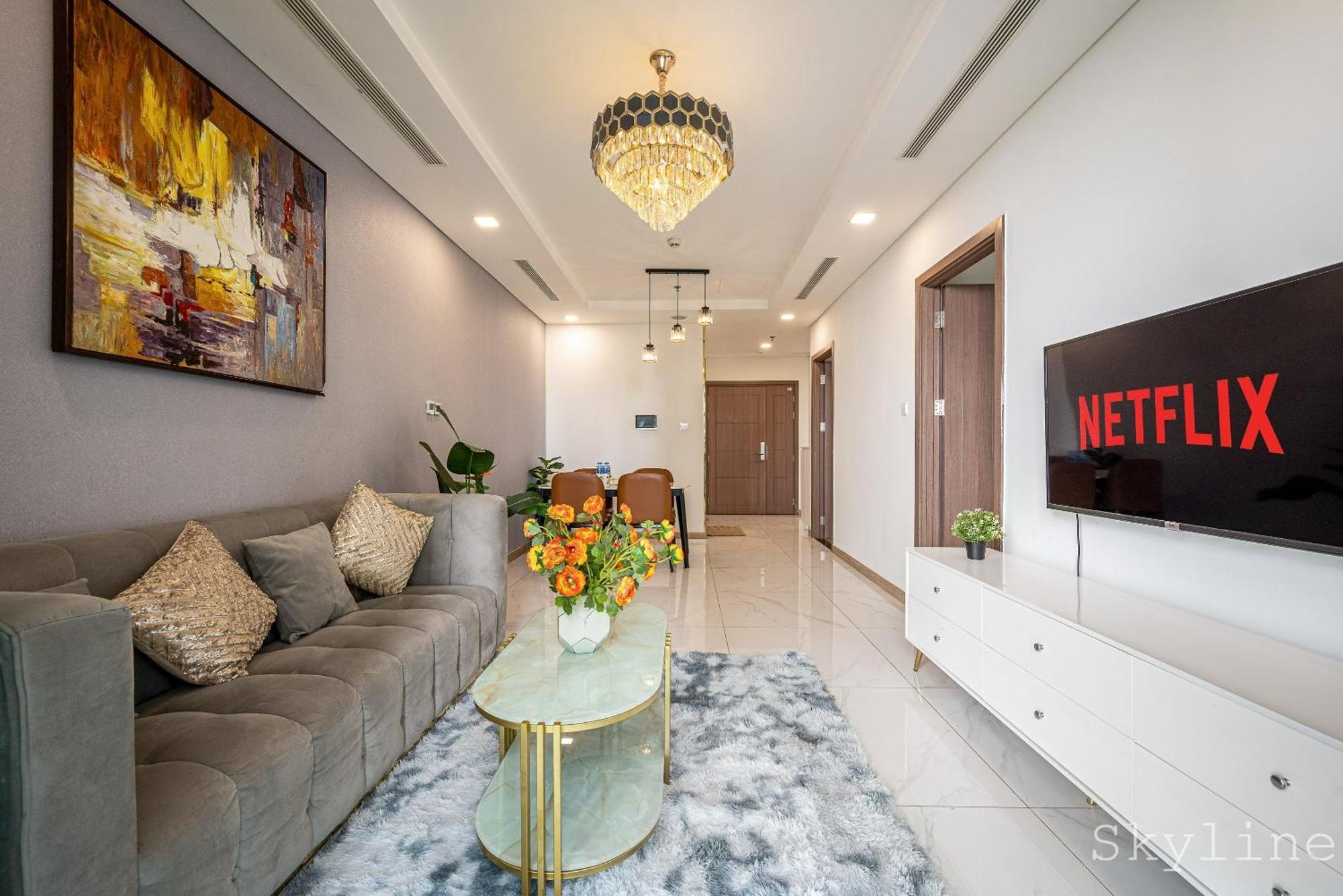 Căn hộ Skyline View Residences At Landmark 81 *